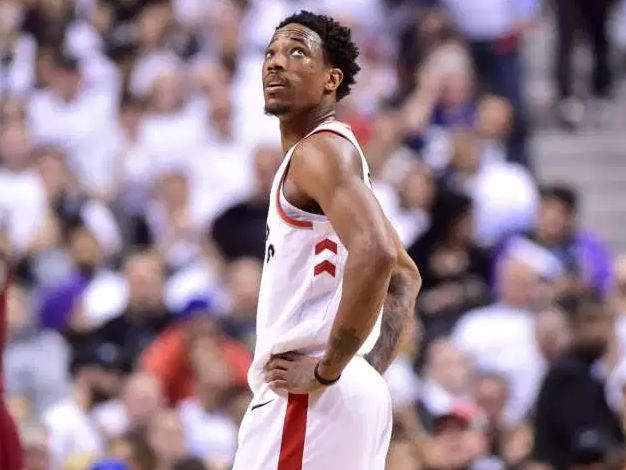 被门将神勇 被门将神勇