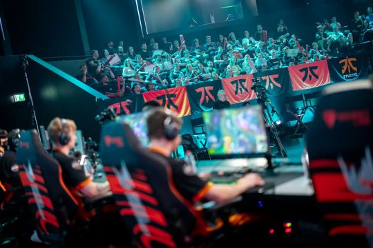 需要各方尽 需要各方尽