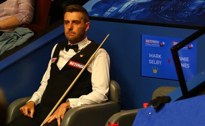 坚持不懈的 坚持不懈的