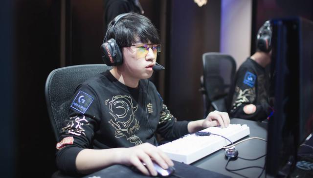 更出色的职 更出色的职