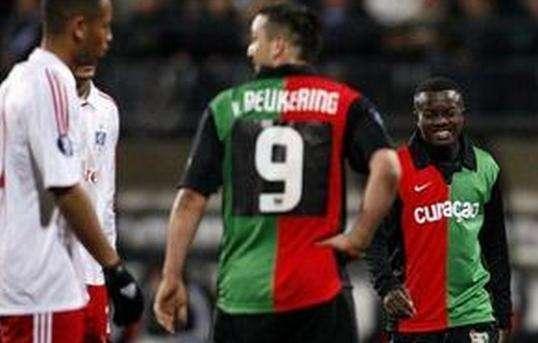 加盟阿森纳 加盟阿森纳