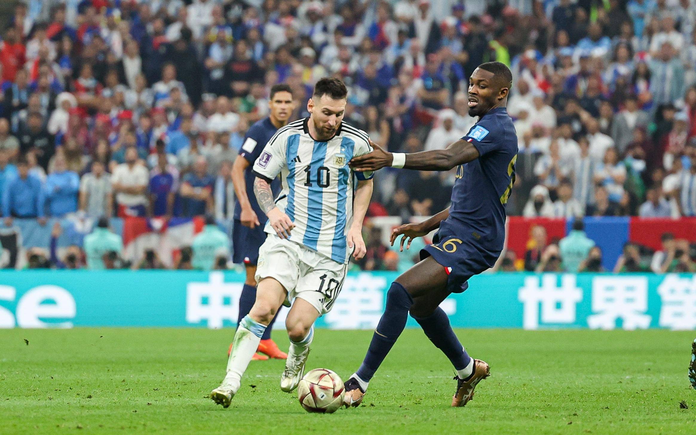 的小组赛中 的小组赛中