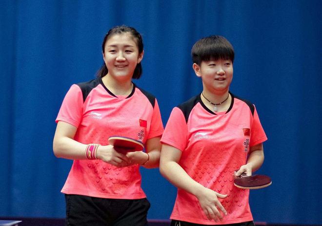 尽管她和团 尽管她和团