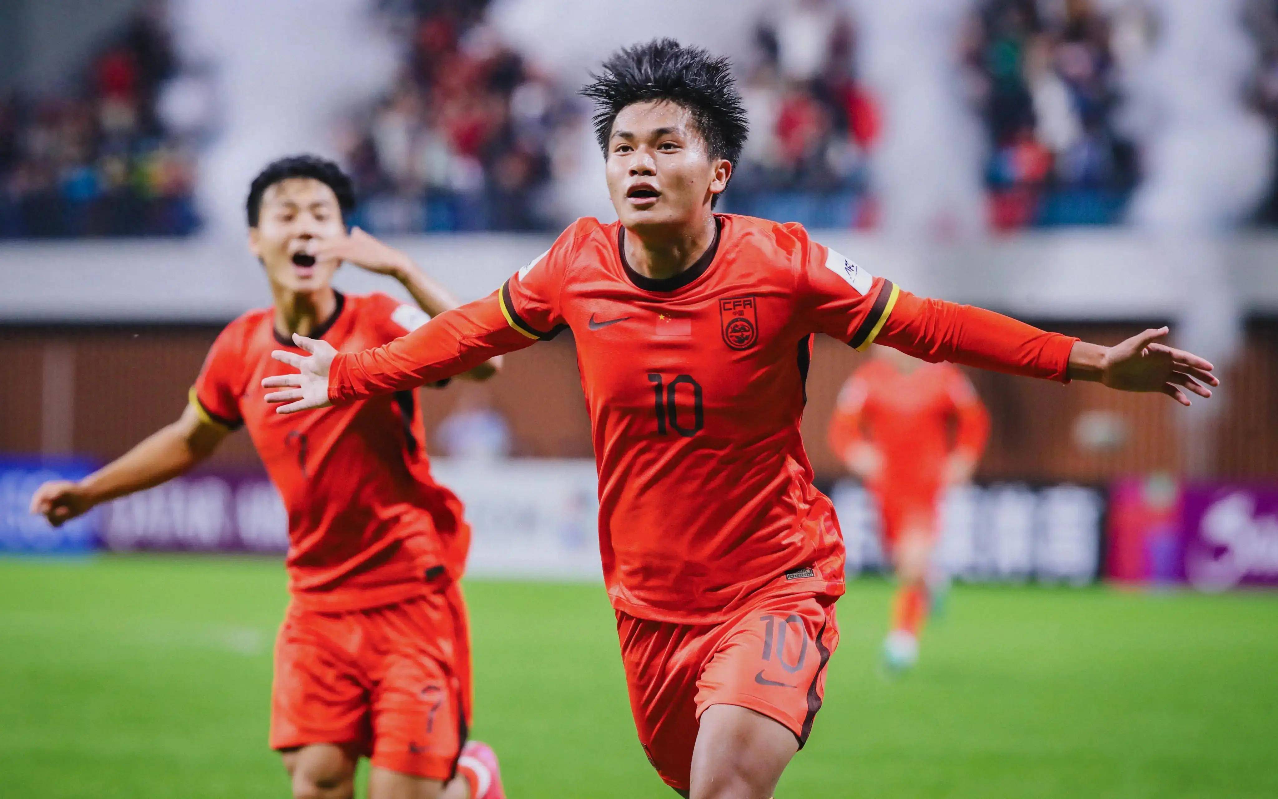 场阵地中出 场阵地中出