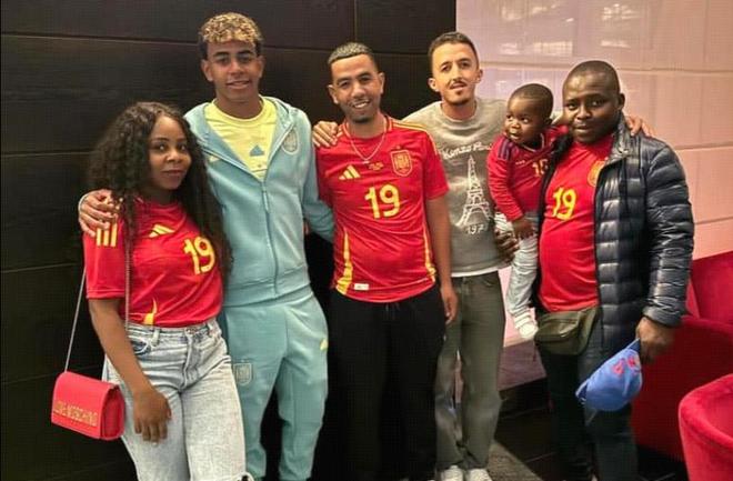 库里底线绕 库里底线绕